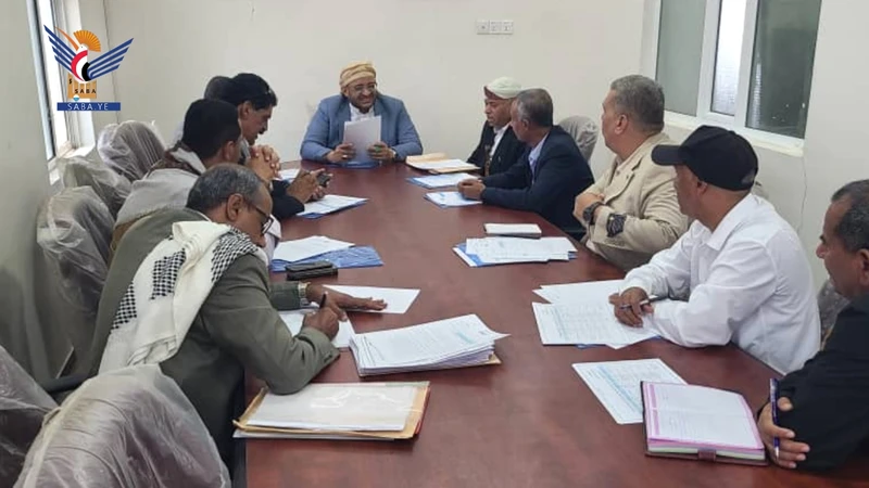 مناقشة الوضع المائي لحوض تعز