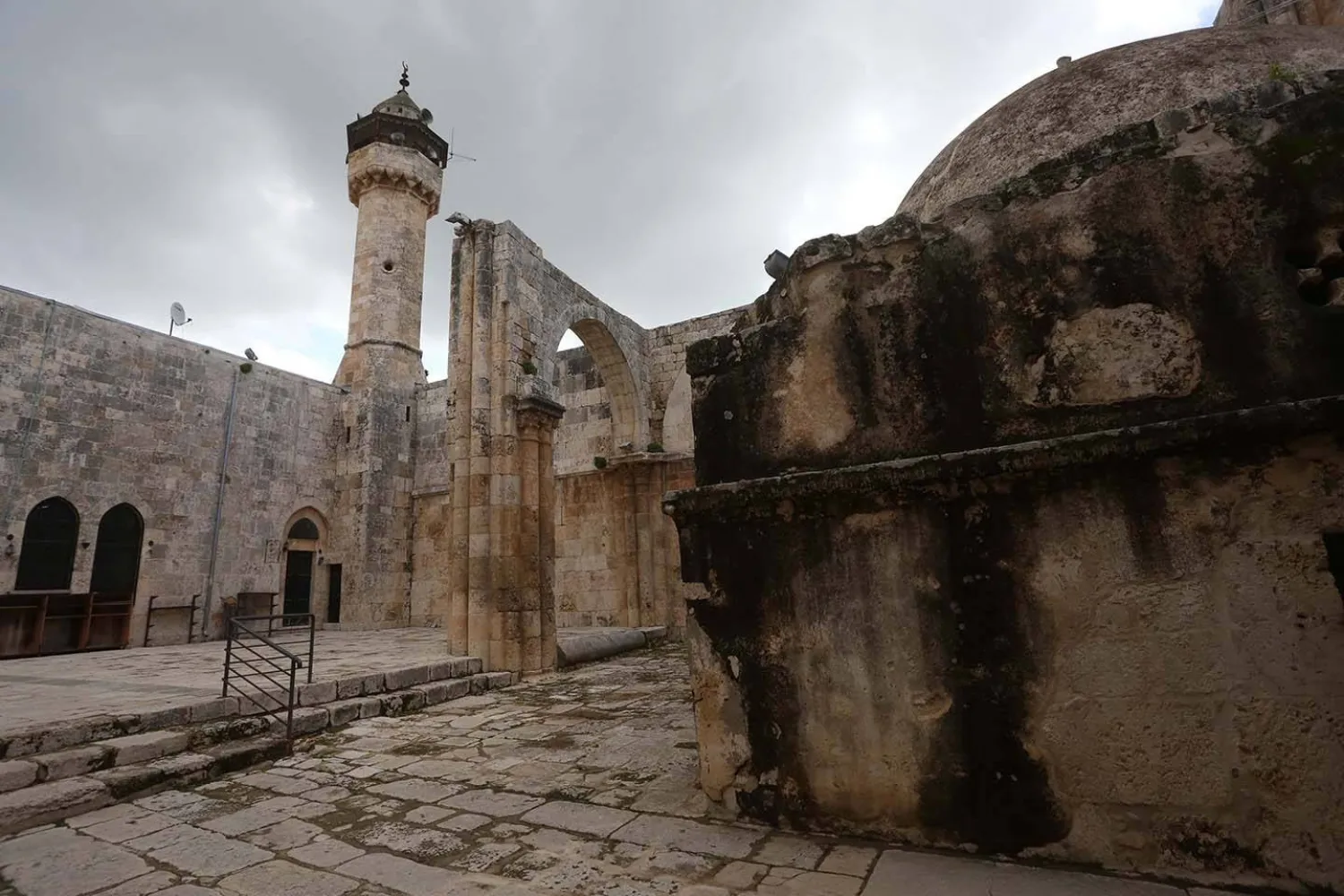 اليونسكو تدعو سلطات الاحتلال إلى الامتناع عن القيام بأي أعمال من شأنها الإضرار بموقع سبسطية الأثري