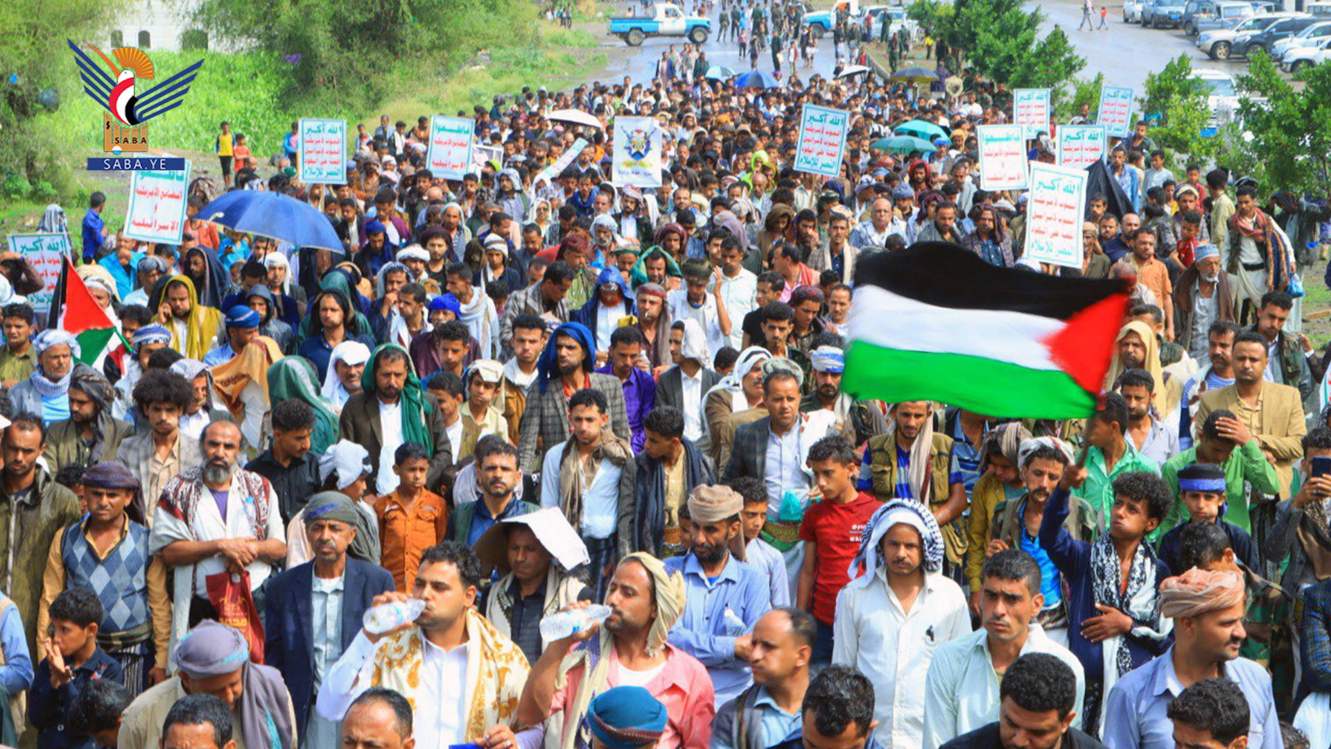  تعز .. 11 ساحة في مسيرات "مع غزة والأقصى .. جهاد وثبات حتى النصر"