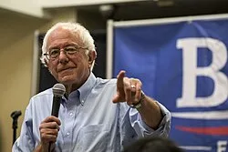 سيناتور أمريكي: ماسك يسعى لإنفاق 200 مليون دولار للإبقاء على الجمهوريين في الكونغرس