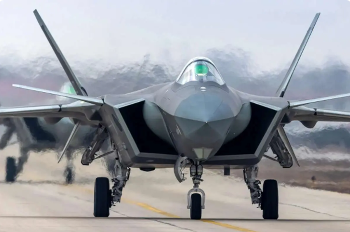 تغيير موازين القوى الجوية... هل ستشتري إيران المقاتلات الصينية؟