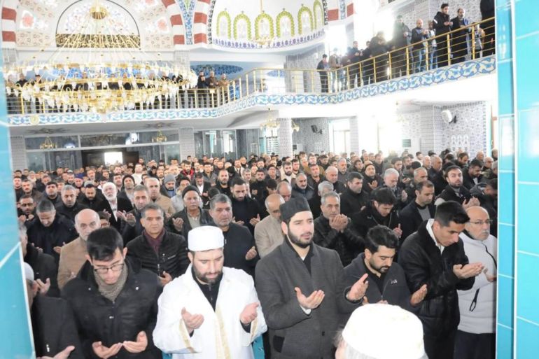 آلاف المصلين في عدد من الدول يؤدون صلاة الغائب على شهداء قادة "القسام”