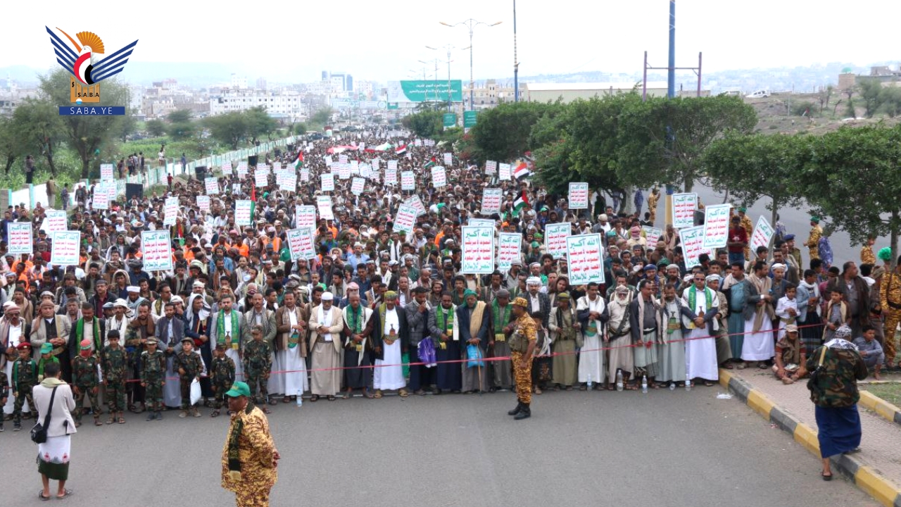 أبناء تعز يحتشدون في 12 ساحة في مسيرات "مولد نبي الهدى .. دعوة لنصرة غزة والأقصى"