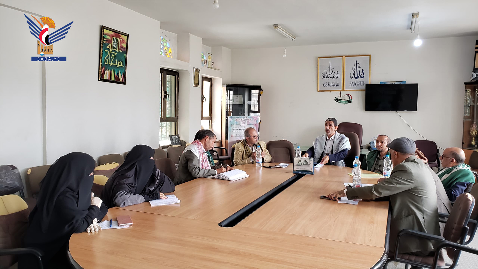 مناقشة أنشطة مدارس البناء النموذجي بمديرية السبعين في أمانة العاصمة مناقشة أنشطة مدارس البناء النموذجي بمديرية السبعين في أمانة العاصمة