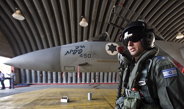 جيش العدو يصدّق على قرار بفضل طيارين محتجين على حرب غزة