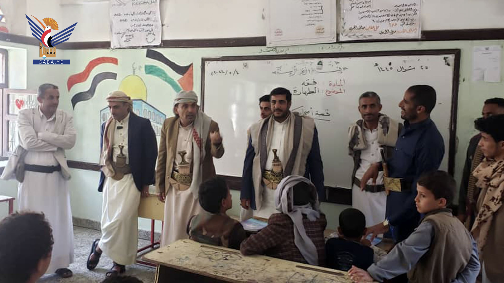 الديلمي يتفقد الدورات الصيفية بمديرية الوحدة في أمانة العاصمة