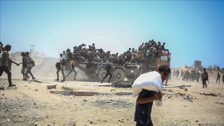 استشهاد 40 فلسطينيا من منتظري المساعدات بنيران العدو الصهيوني شمالي غزة