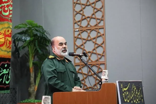 قائد بريّة "الثوري الإيراني": أمريكا والكيان الصهيوني والجبهة الزائفة فشلوا على مر السنين في تحقيق مخططاتهم
