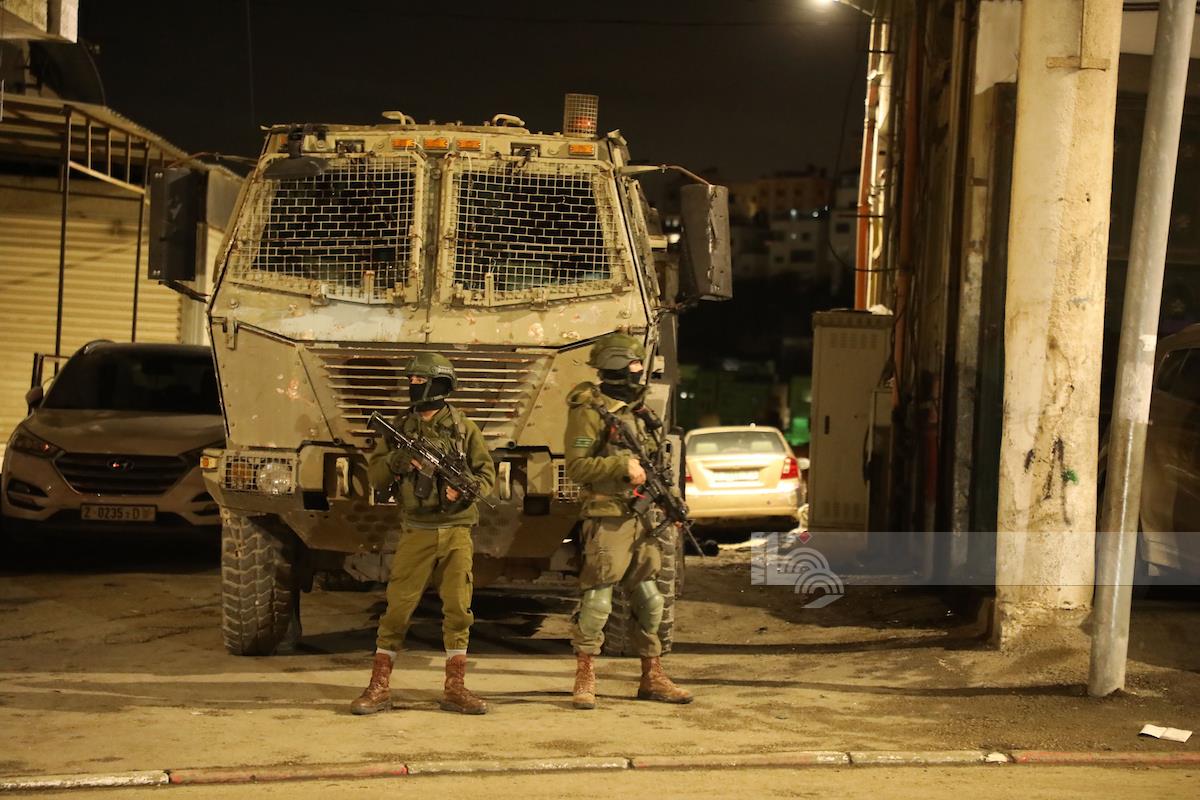 العدو الإسرائيلي يخطر بهدم 6 منازل شرق بيت لحم و3 إصابات إثر الاعتداء عليهم بالضرب من قبل جنود العدو جنوب نابلس