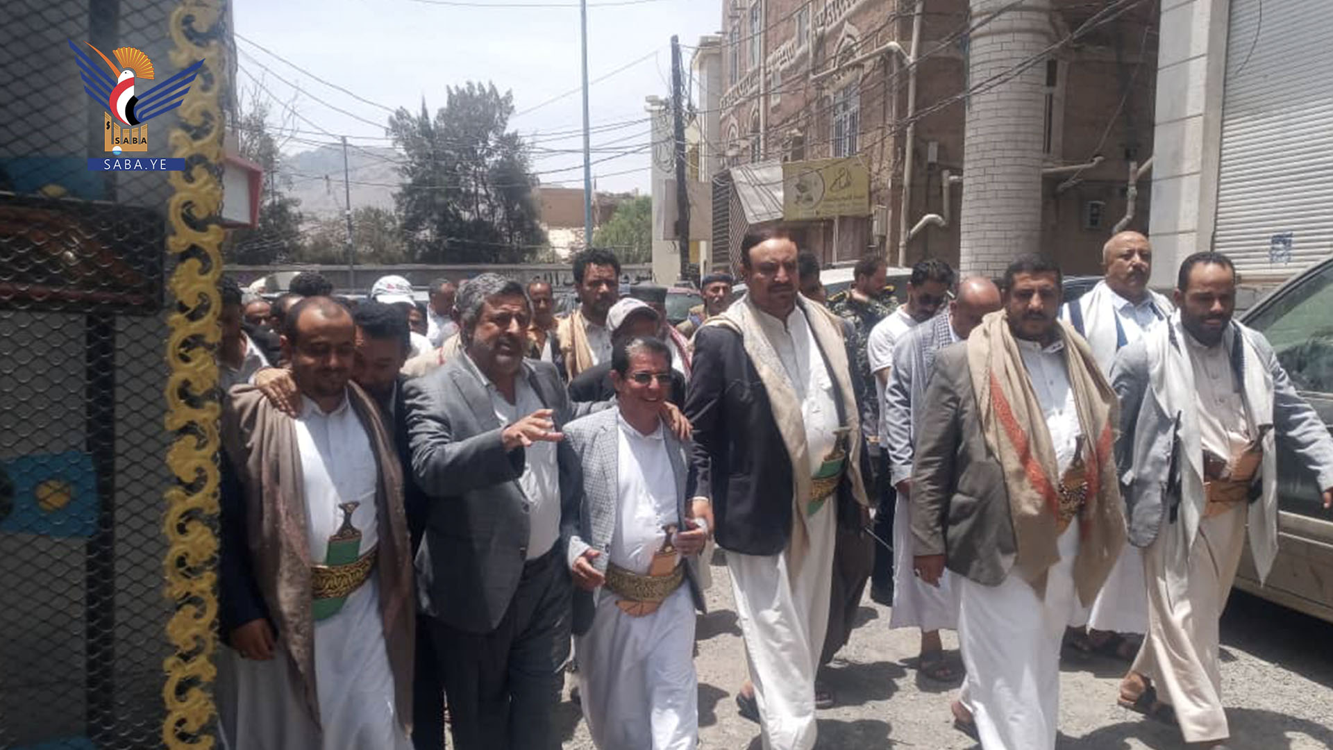 أمين العاصمة يؤكد أهمية دور المبادرات المجتمعية في تنفيذ المشاريع الخدمية