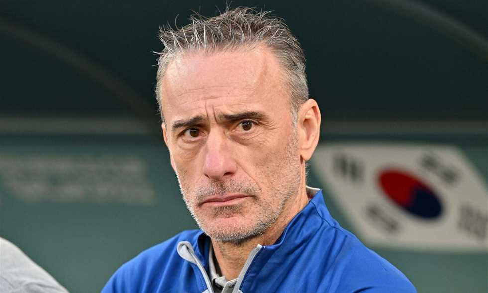 الأهلي المصري يفاوض البرتغالي بينتو لقيادة الفريق خلال الموسم الجاري الأهلي المصري يفاوض البرتغالي بينتو لقيادة الفريق خلال الموسم الجاري