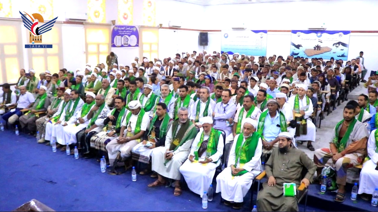 المولد النبوي.. الحديدة تعانق الفرح وتستعد لملحمة الوفاء المحمدي