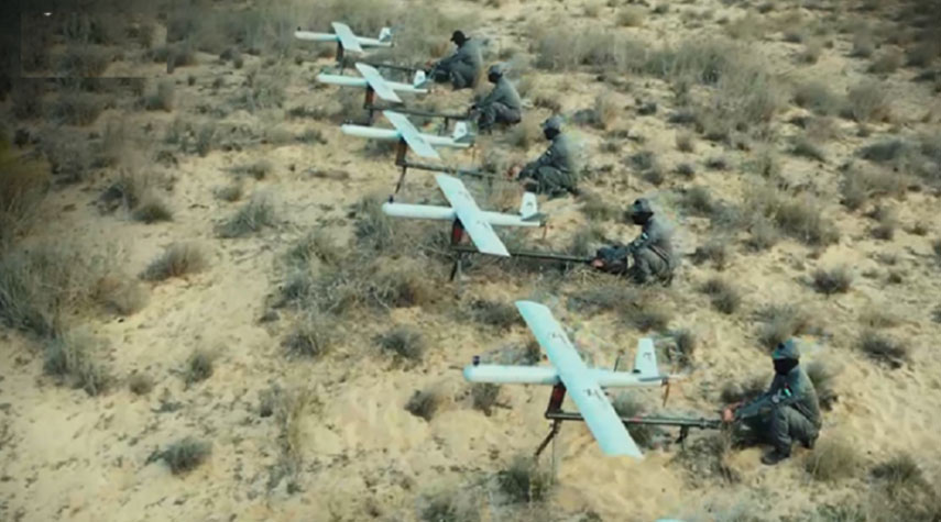  "كتائب القسام" تستهدف مستوطنة حوليت الصهيونية بطائرة "زواري" الانتحارية 