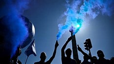 احتجاجات شمال فرنسا ضد مركز لتخزين النفايات النووية والشرطة تستخدم الغاز المسيل للدموع