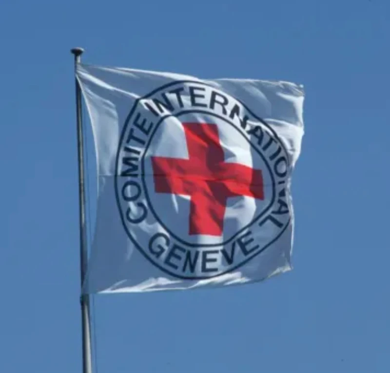 "الصليب الأحمر" تدعو لوقف دائم لإطلاق النار بغزة وتؤكد استعدادها للمساعدة في نقل الأسرى