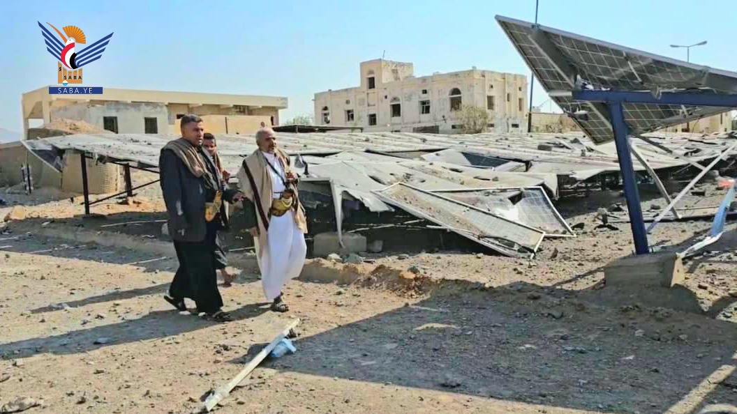 الجوف.. بادر وحيدر يطلًعان على الأضرار بمحطة توليد الكهرباء جراء العدوان الصهيوني