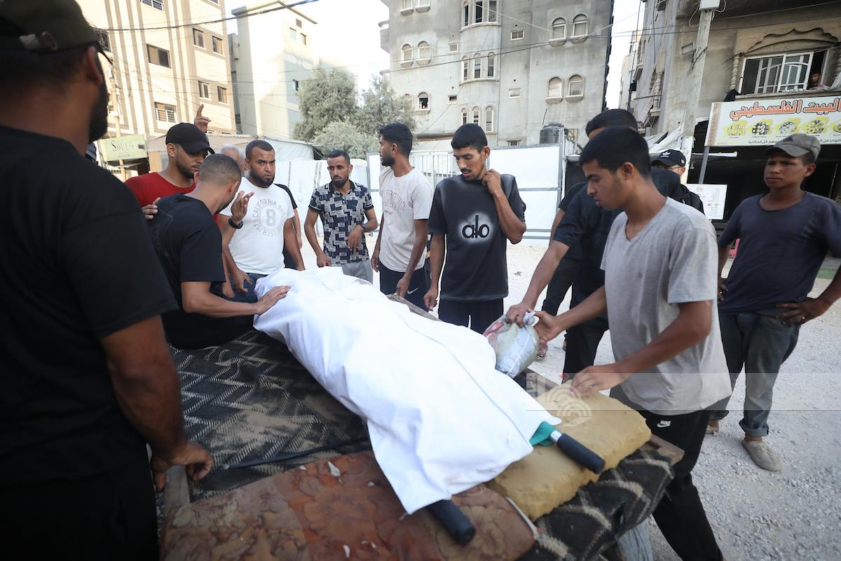 شهيد في قصف للعدو الإسرائيلي على طريق صلاح الدين وسط قطاع غزة