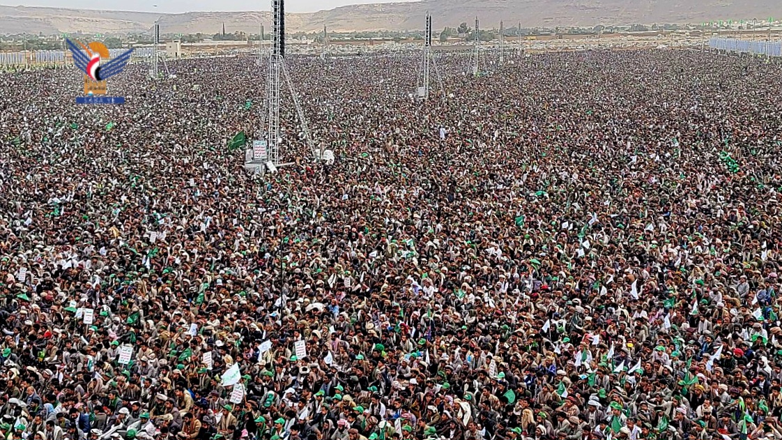 حشود كبرى تشارك في إحياء ذكرى المولد النبوي الشريف بمحافظة صعدة