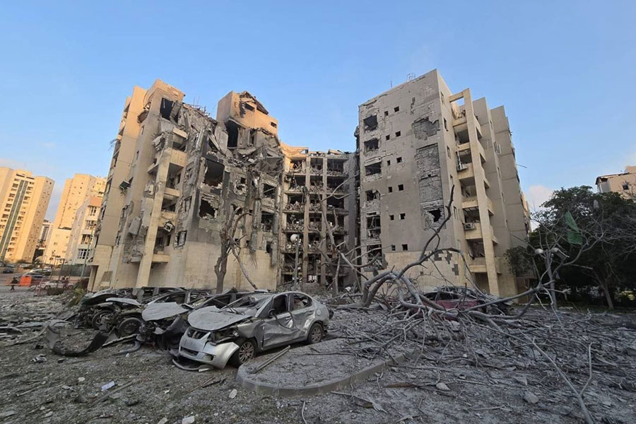 بئر السبع تحت الأنقاض..