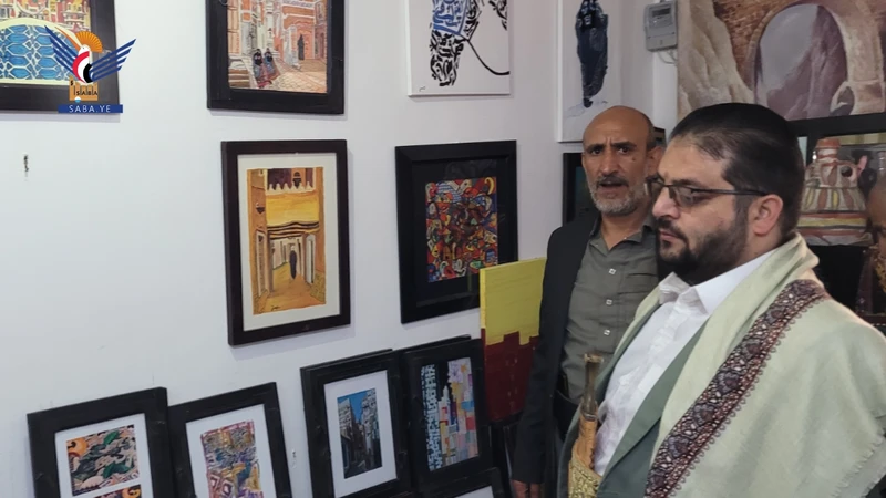 نائب وزير الثقافة والسياحة يزور مركز الحرف اليدوية والمركز النسوي بصنعاء القديمة