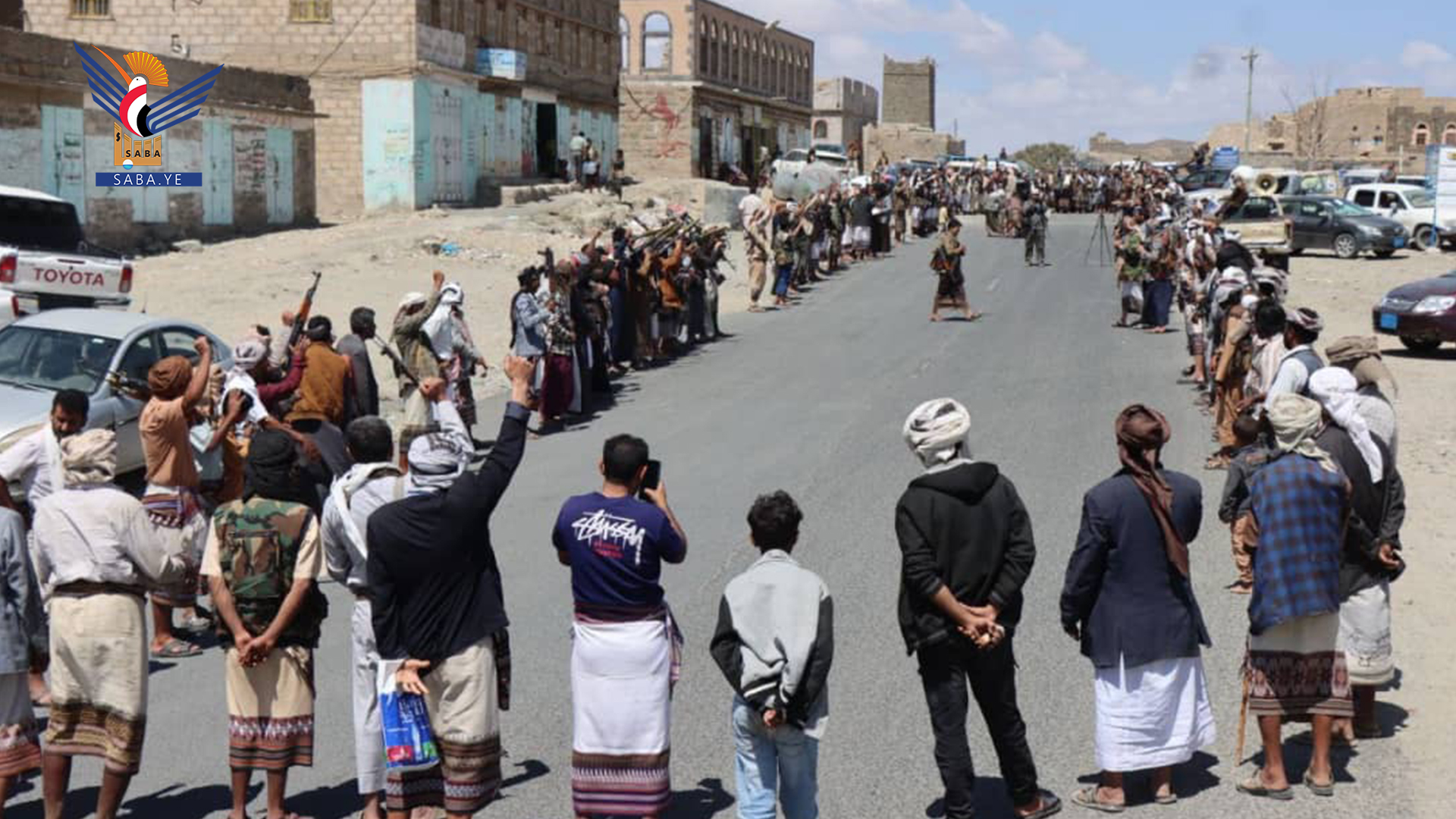 وقفة قبلية بمديرية الزاهر بالبيضاء دعما لفلسطين وإعلان النفير العام