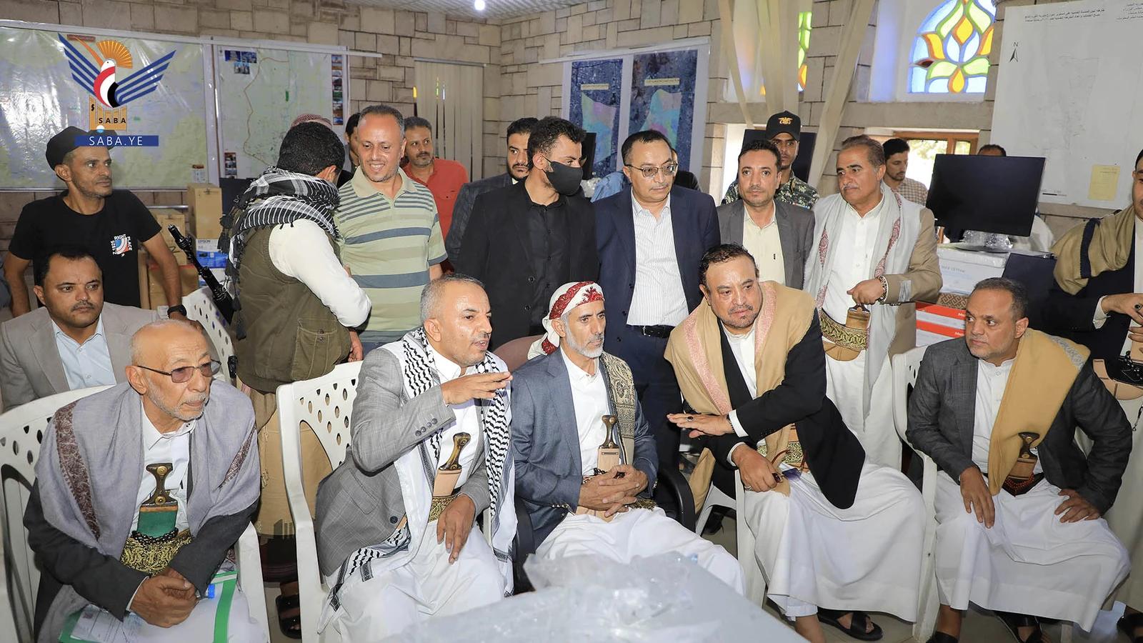 العلامة مفتاح يطّلع على النظام الإلكتروني ويدشّن توزيع أجهزة الربط الشبكي بالأمانة