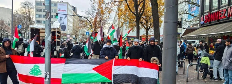 مظاهرة حاشدة في مدينة هامبورغ الألمانية بمشاركة الجالية اليمنية دعماً للمقاومة الفلسطينية