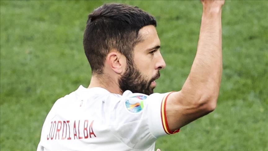 الإسباني جوردي ألبا يعلن اعتزاله الكرة نهاية الموسم