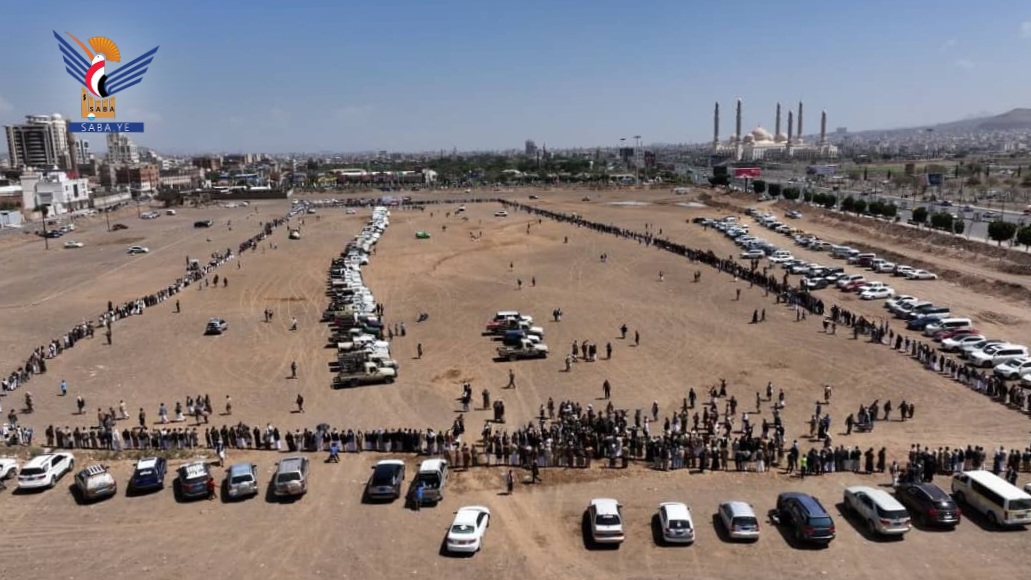 وقفة مسلحة حاشدة لأبناء مديرية السبعين لمباركة انتصار إيران ومحور المقاومة