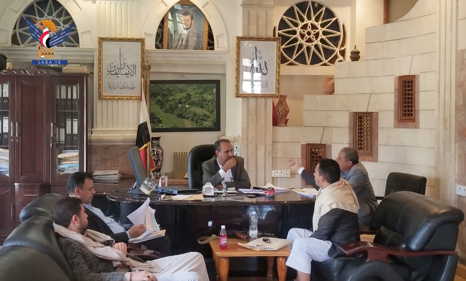 وزير الثقافة يناقش ترتيبات تدشين المرحلة الثانية من مشروع الدليل السياحي لأعلام الهدى وزير الثقافة يناقش ترتيبات تدشين المرحلة الثانية من مشروع الدليل السياحي لأعلام الهدى
