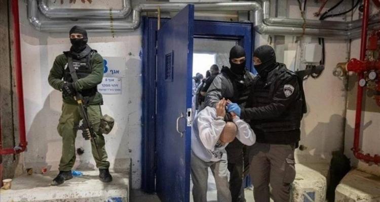 من قانون الإعدام إلى "سجن التماسيح".. كيف حوّل "بن غفير" السجون إلى "مؤسسة موت"؟