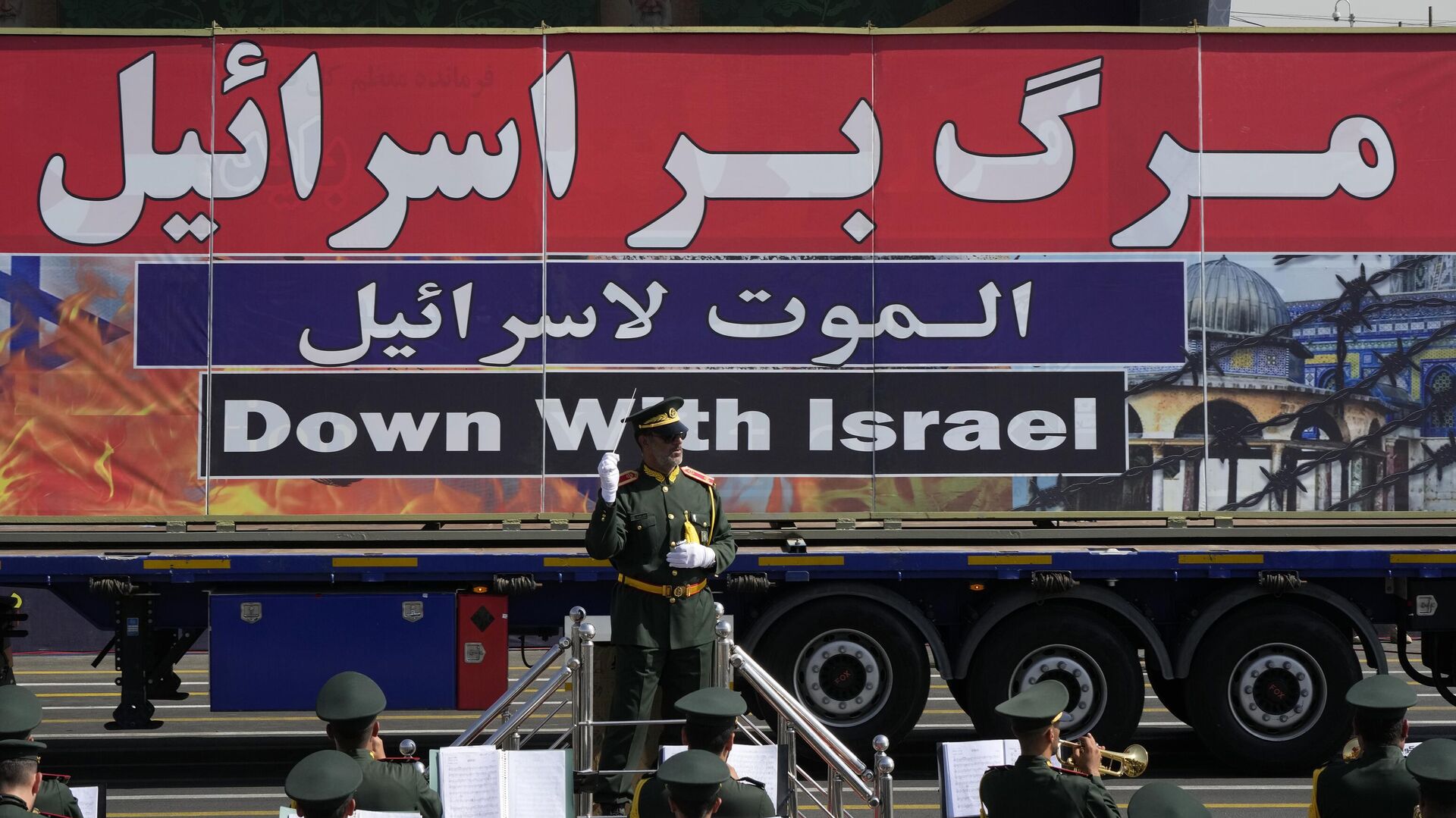 الحرس الثوري الإيراني: ردنا على أي تهديدات من العدو سيكون شاملا وبأساليب مختلفة وجديدة