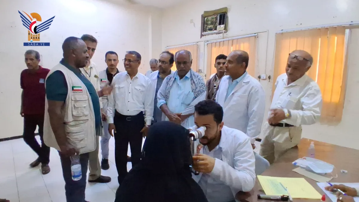 تدشين مخيم النور الطبي المجاني للعيون بمستشفى 21 سبتمبر بالحديدة