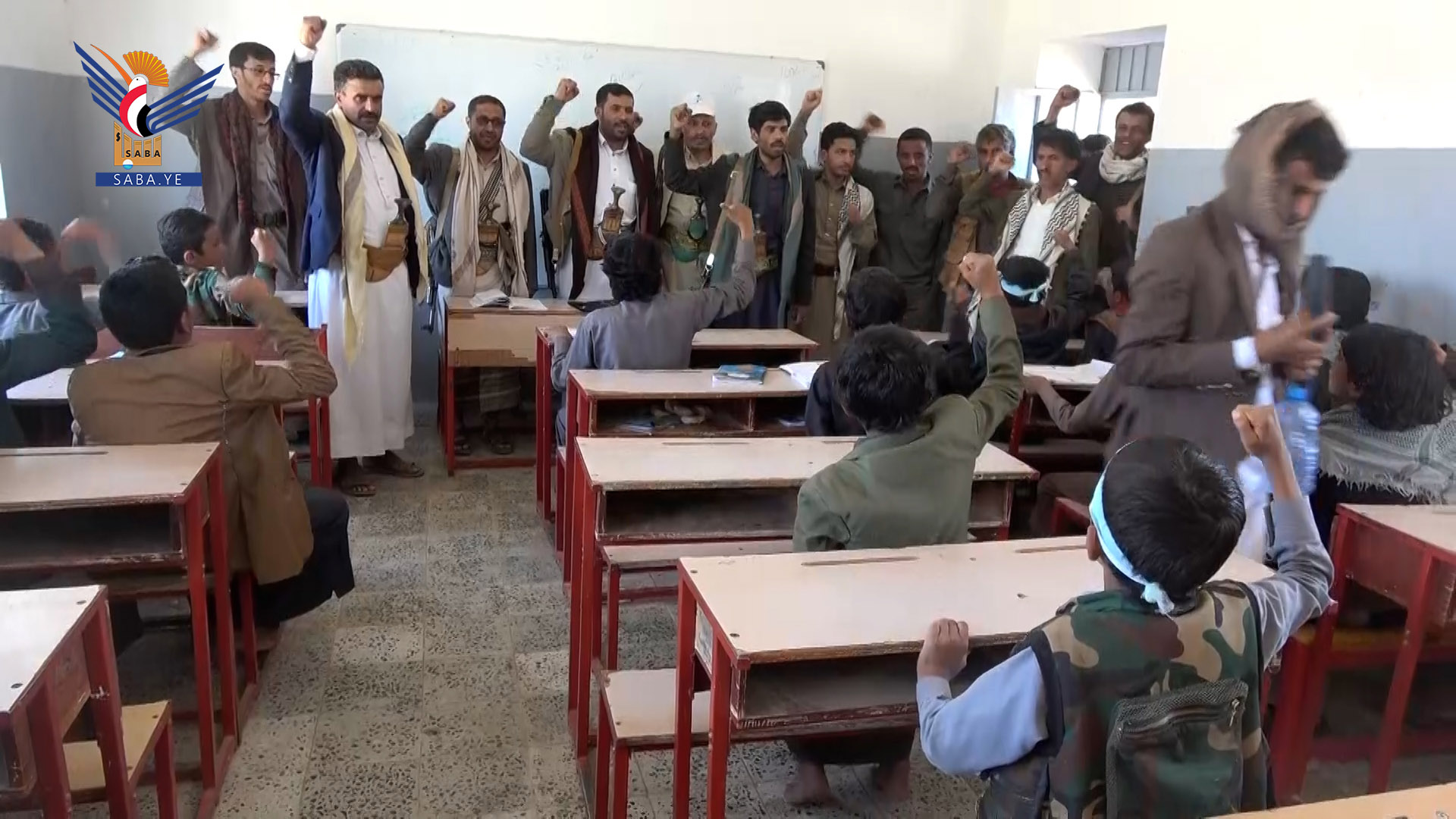 مأرب.. قيادات محلية وتعبوية تنفذ زيارات تفقدية للمدارس الصيفية