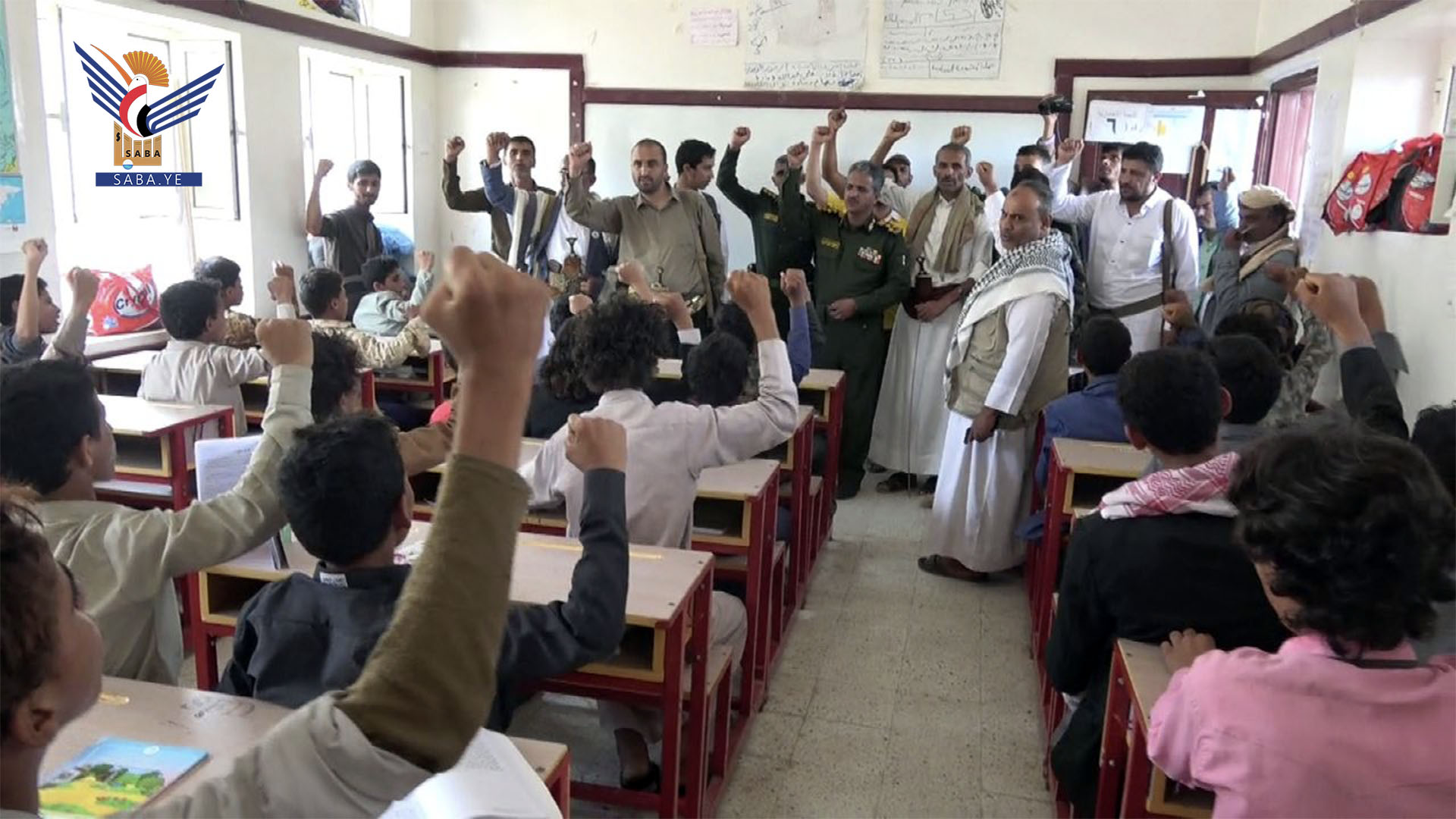 المحويت .. تتفقد أنشطة الدورات الصيفية بمديرية بني  سعد