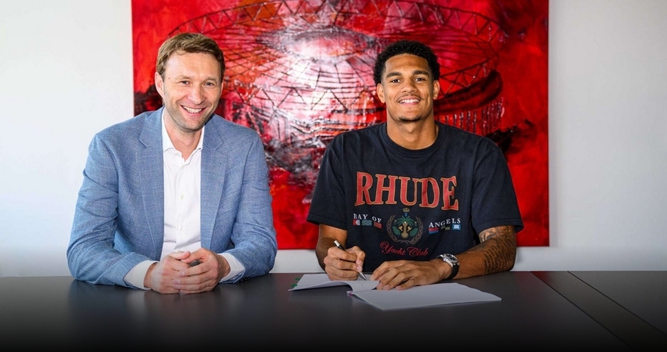 ليفركوزن يضم المدافع جاريل كوانساه من ليفربول