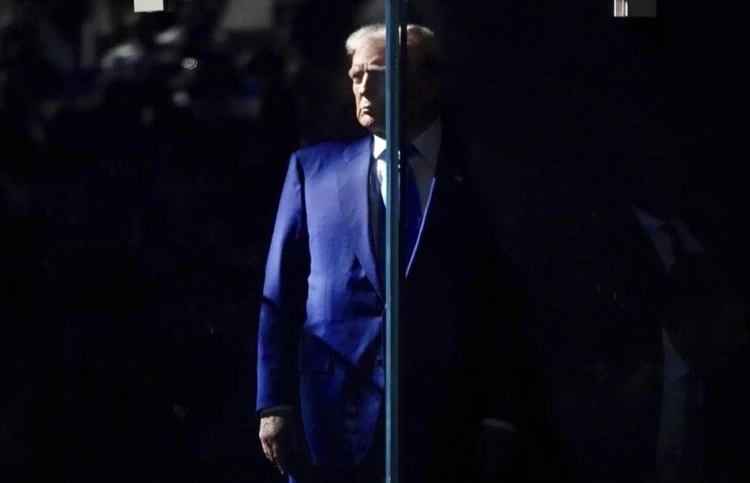 ترامب يختار عسكرياً من قدامى المحاربين في العراق لوزارة الحرب