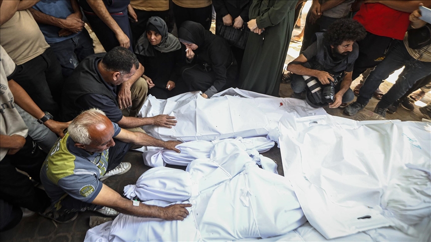 استشهاد ثلاثة فلسطينيين في قصف صهيوني على بلدة بيت لاهيا شمالي غزة