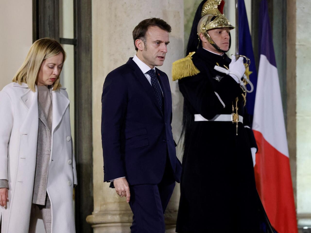 باريس تستدعي سفيرة إيطاليا احتجاجا على "تصريحات غير مقبولة" بحق ماكرون