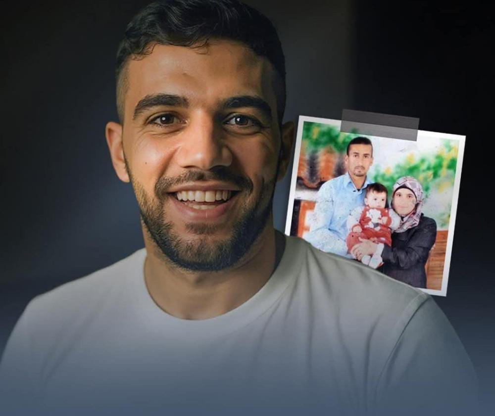 العدو الصهيوني يفرج عن أسير فلسطيني ويبعده عن القدس ثلاثة أيام