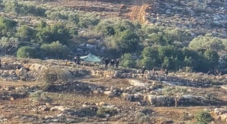 االعدو الإسرائيلي يقتحم مخيم شعفاط