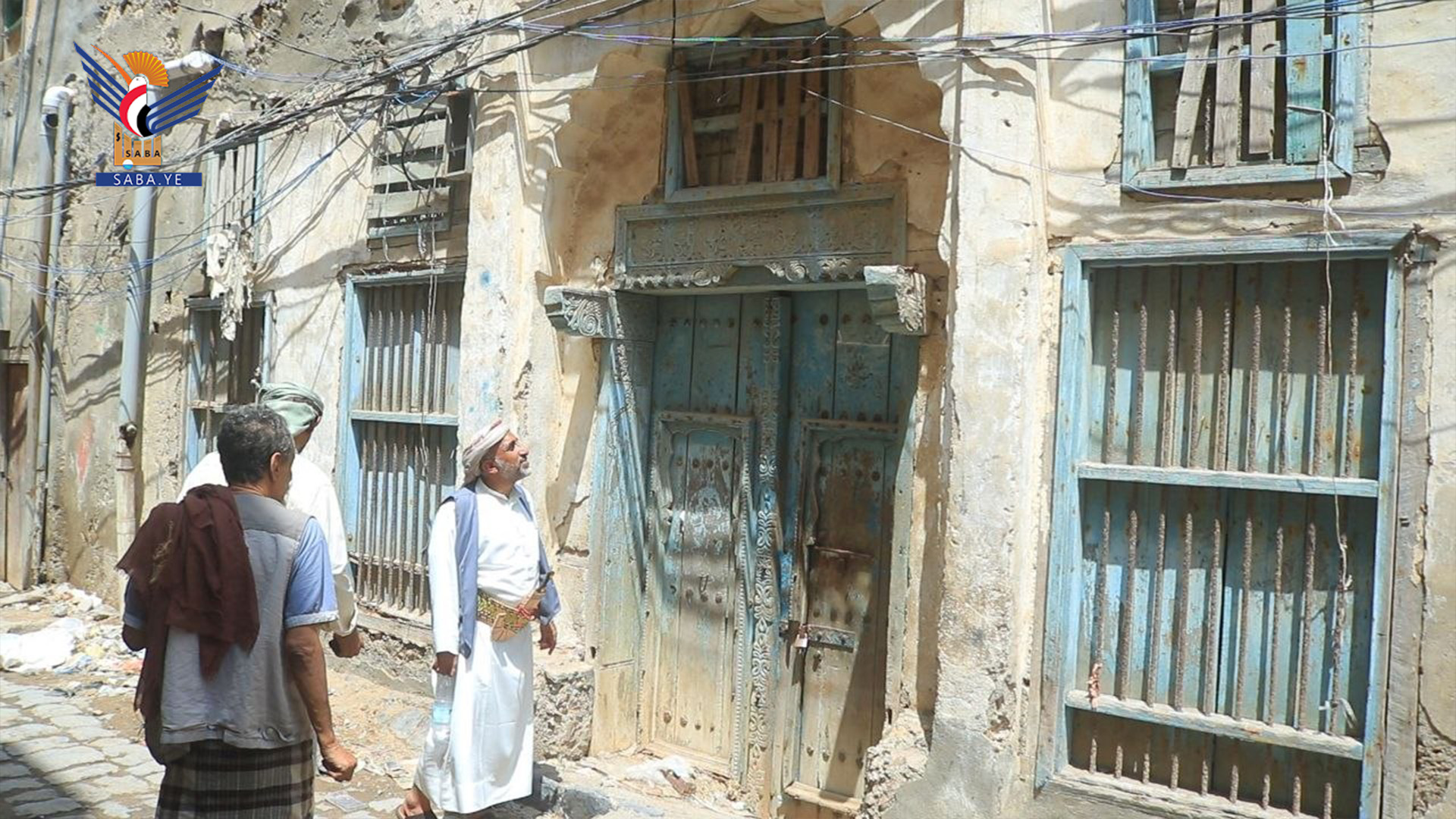 رئيس هيئة الآثار يطلع على أوضاع المعالم الأثرية والتاريخية بمحافظة الحديدة