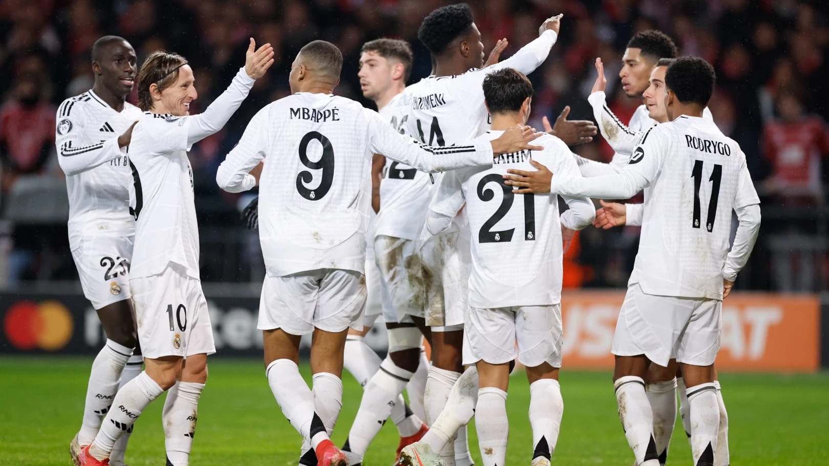 الدوري الإسباني :  ريال مدريد يستضيف ليجانيس وأتلتيكو يواجه إسبانيول