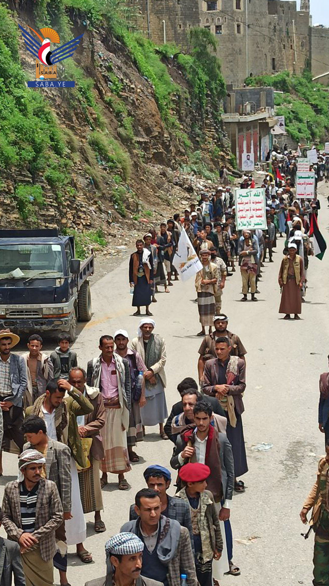 حجة.. مسير لخريجي الدورات العسكرية المفتوحة في المحابشة