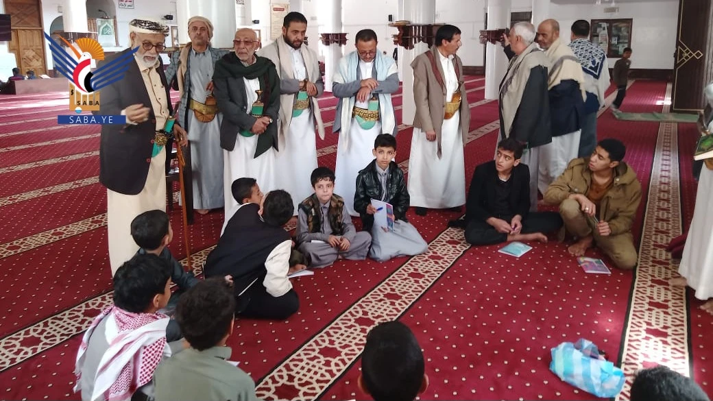 الاطلاع على الدورات الصيفية بمديرية الثورة في أمانة العاصمة