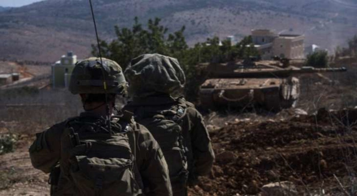 قوة من جيش العدو الإسرائيلي تتوغل بجنوب لبنان قوة من جيش العدو الإسرائيلي تتوغل بجنوب لبنان