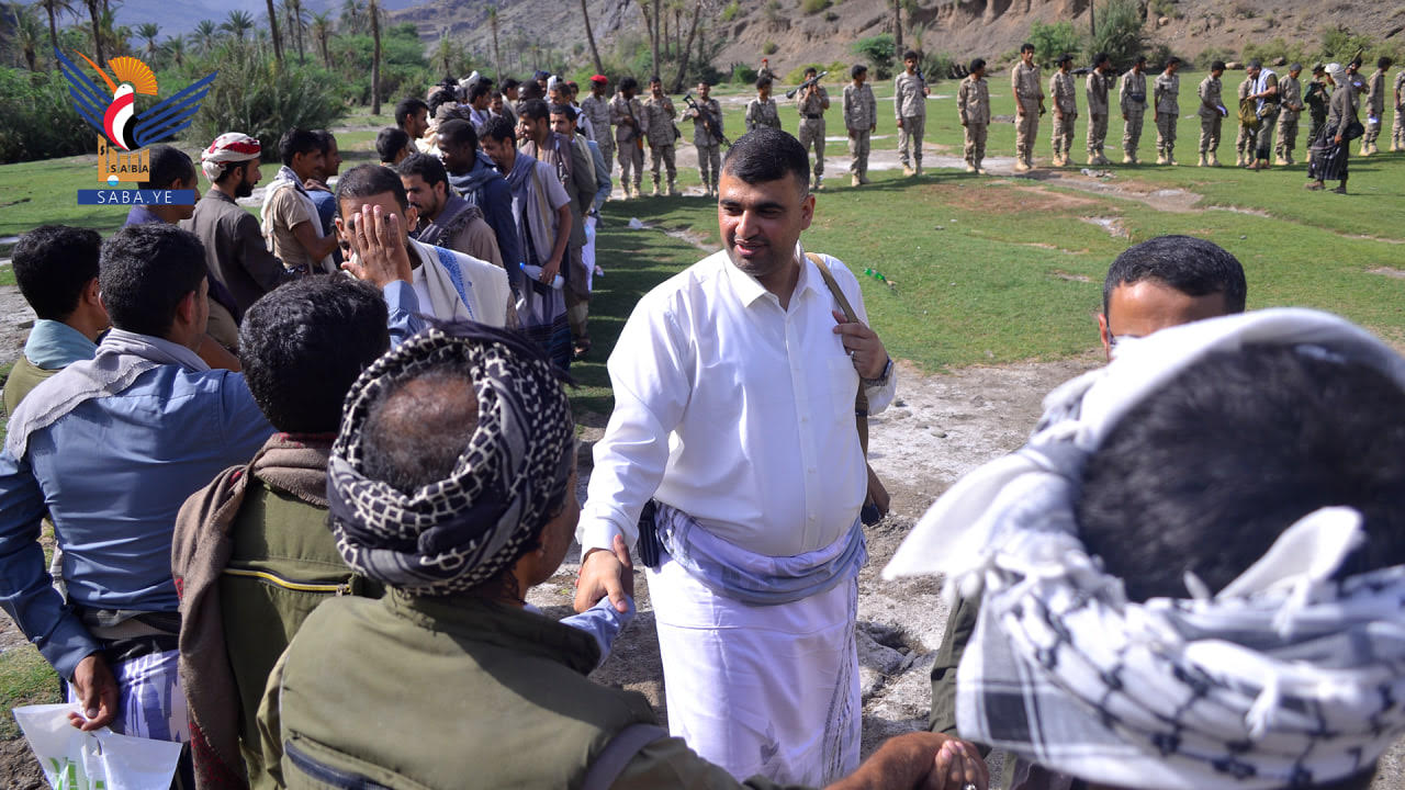 الشرعي يطلّع على أحوال المرابطين في جبهة مقبنة بمناسبة عيد الأضحى