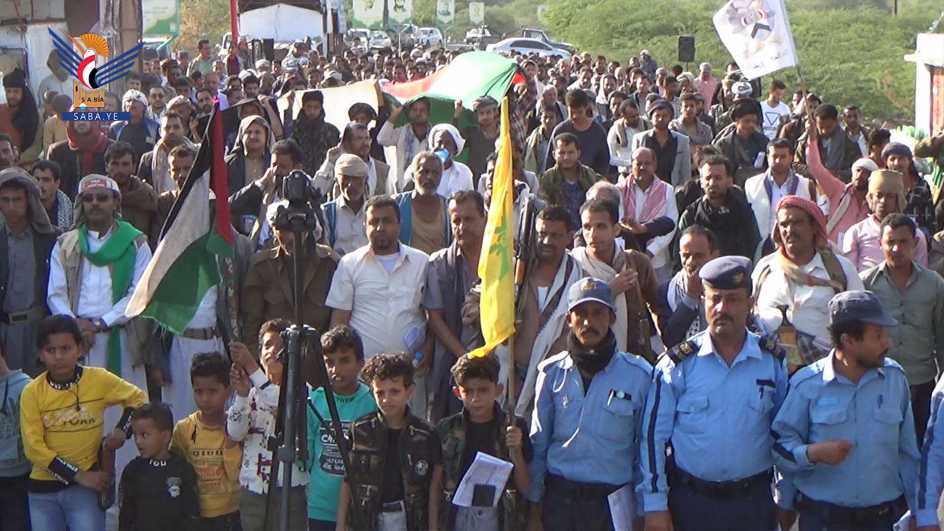 لحج .. مسيرة تحت شعار "ثابتون مع غزة .. ومستمرون في مواجهة المشروع الصهيو أمريكي"