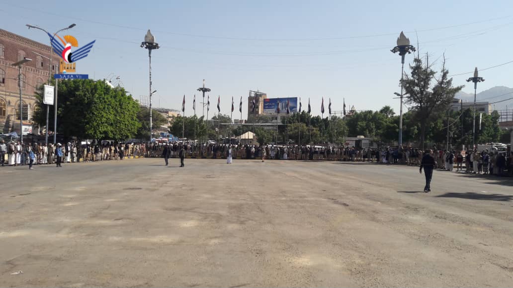 وقفة بمديرية التحرير في أمانة العاصمة وفاءً للشهداء واستمراراً للتعبئة العامة