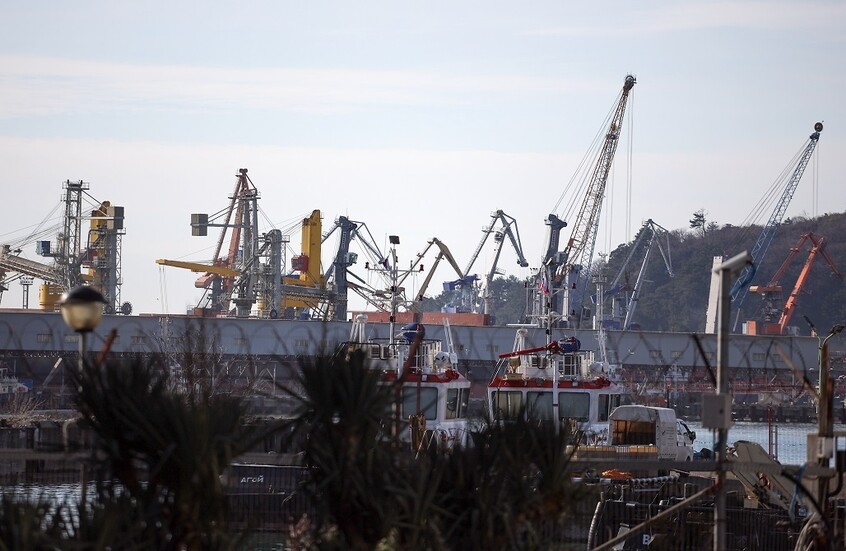 روسيا : مقتل مدني وإصابة آخر جراء هجوم بمسيرات أوكرانية  